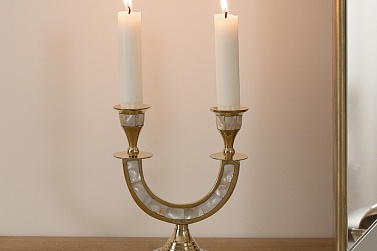 Подсвечник из латуни на две свечи